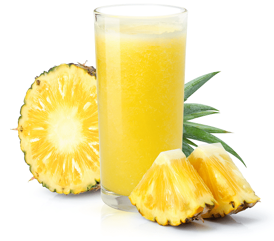 Pineapple juice with fresh pineapple slices.